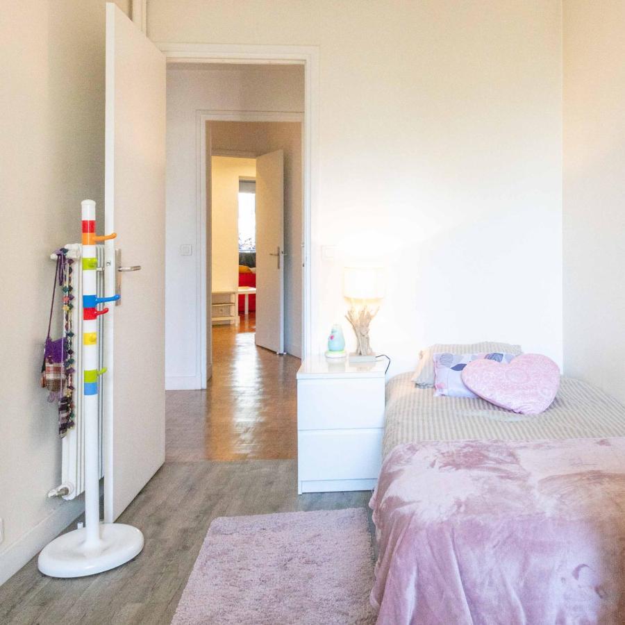Paris City - Spacious 3 Rooms Flat For Families - 3 Minutes From Metro Station Luaran gambar